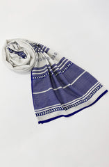 WHITE PRINTED VISCOSE STOLE