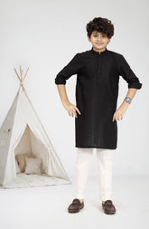 BLACK BLENDED EMBROIDERED KURTA