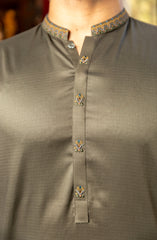 MEN KURTA MEHENDI GREEN