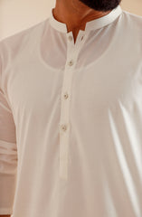 MEN KURTA OFF WHITE