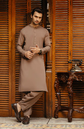 MEN KAMEEZ SHALWAR LIGHT BROWN