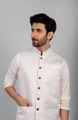 PRE WINTER'23 MEN WAISTCOAT PLAIN OFF WHITE