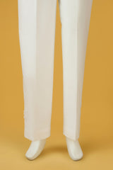 WOMEN BOTTOM OFF WHITE