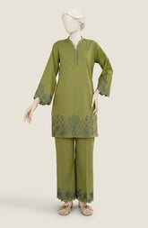 EMBROIDERED CAMBRIC STITCHED 2 PIECE