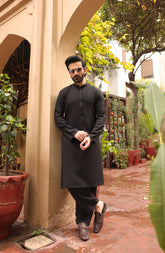 MEN KAMEEZ SHALWAR SEMI FORMAL BLACK