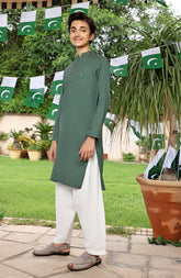 TARZZ PAKISTAN TEENS CASUAL STYLING KURTA DARK GREEN