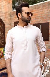 FESTIVE'22 MEN KURTA PLAIN PEACH