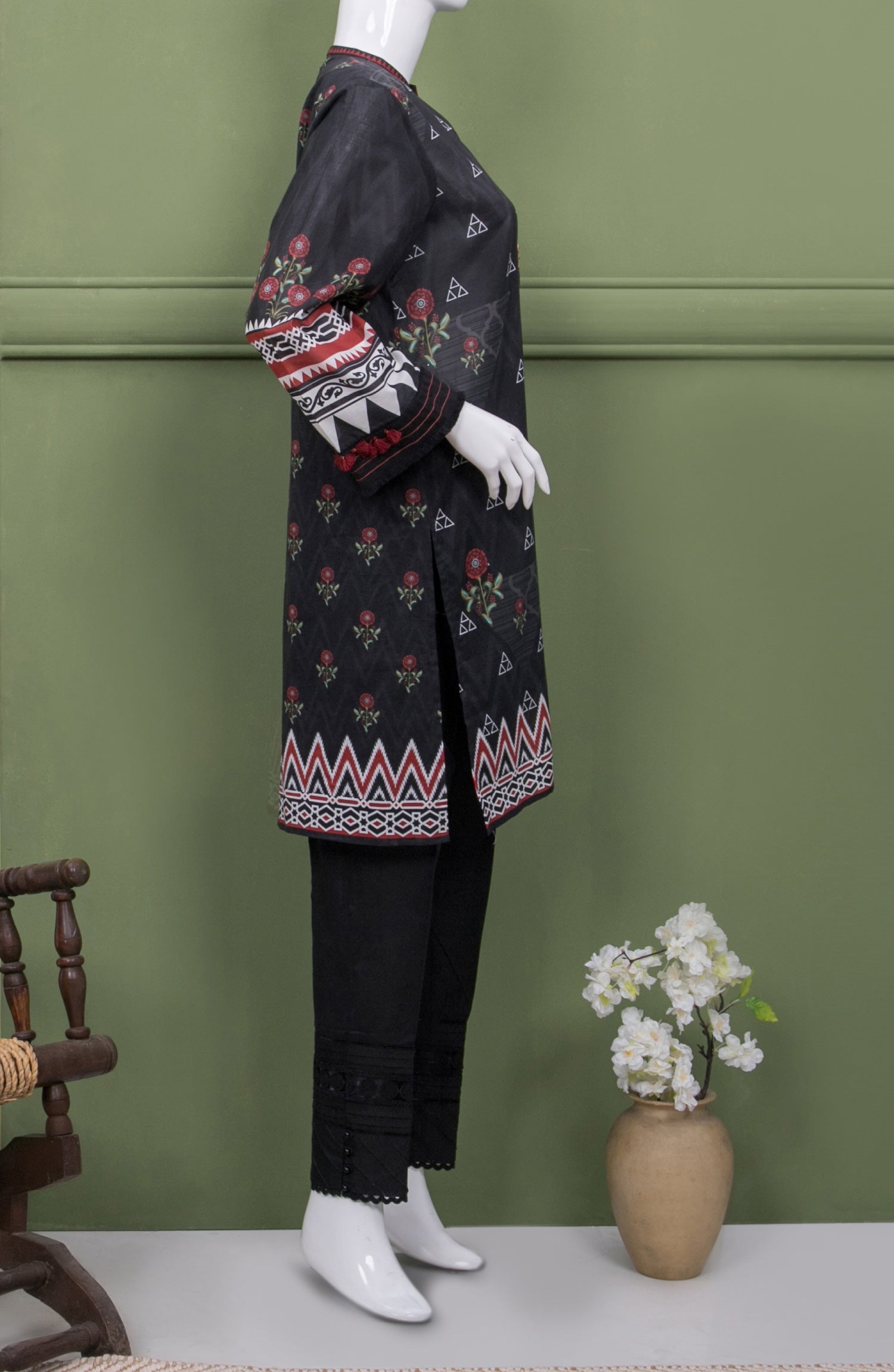 BLACK TRIANGLE LAWN PRINTED 1PC STITCH KURTI (6661441683630)