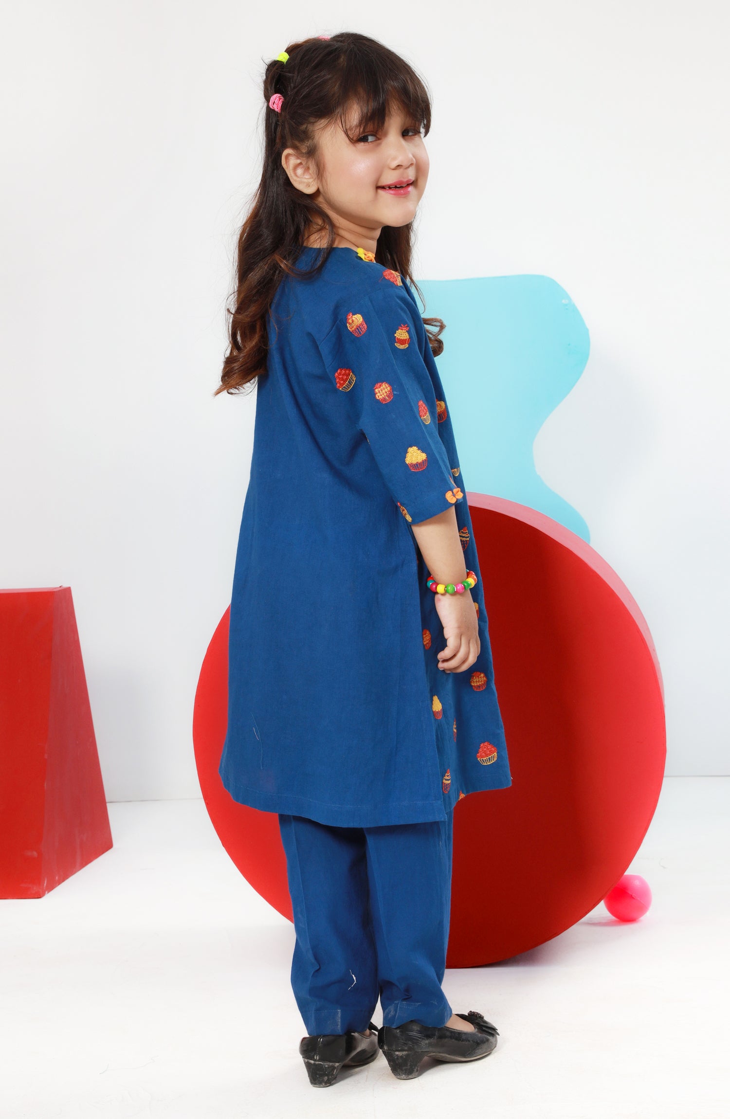 SUMMER'23 GIRLS 2PC STITCHED SUIT