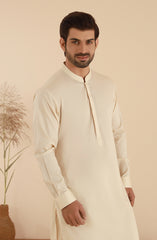 MEN KAMEEZ SHALWAR BEIGE
