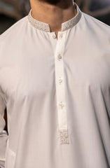 MEN KAMEEZ SHALWAR OFF WHITE