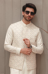 WINTER'22 MEN WAISTCOAT OFF WHITE