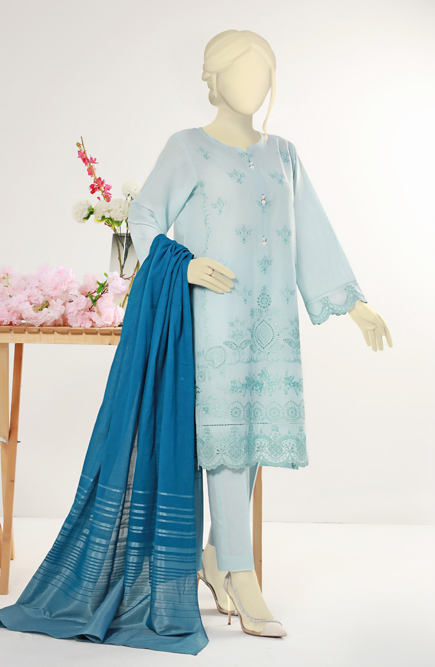 FESTIVE'23 EMBROIDERED ARCTIC STITCHED 3PC SUIT