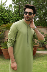 TARZ-E-PAKISTAN MEN CASUAL STYLING KURTA LIGHT GREEN