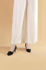 WOMEN BOTTOM OFF WHITE