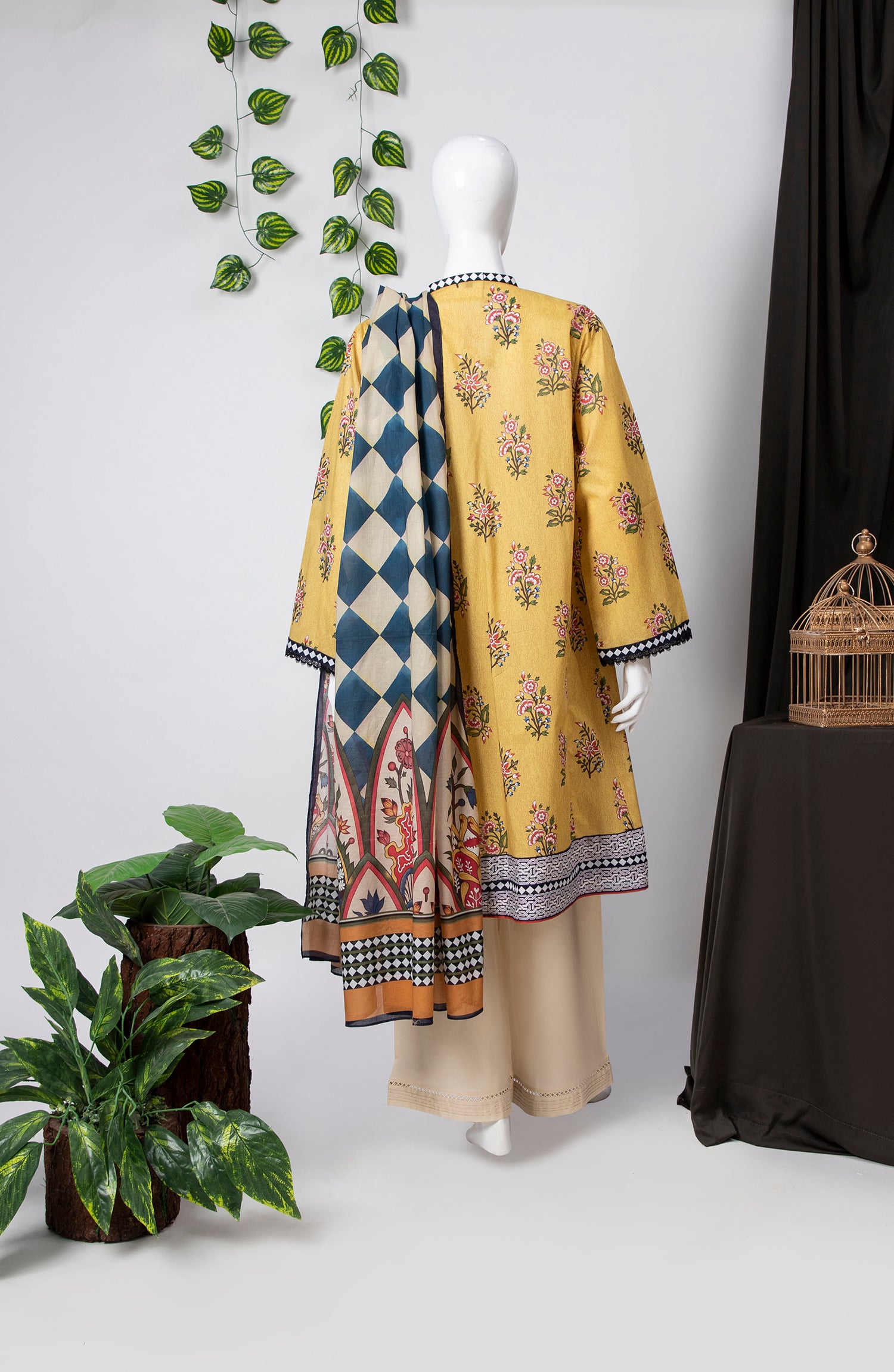 MEHTAB 3PC SUIT STITCHED