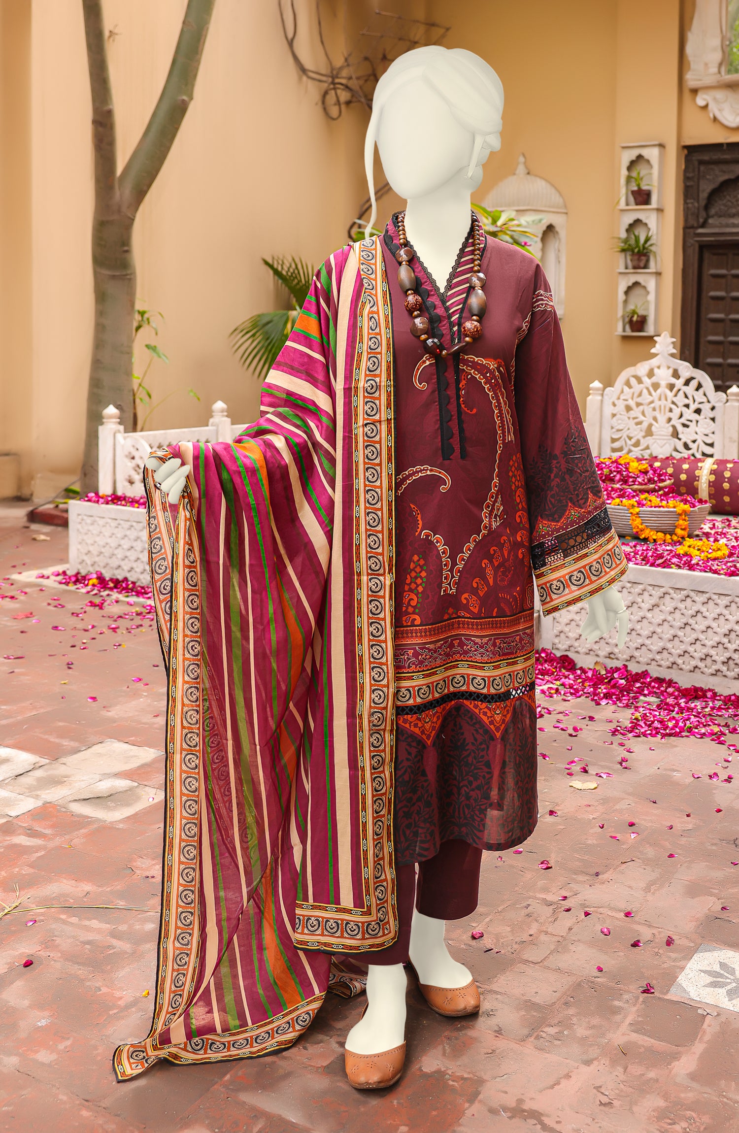 SUMMER'22 RUH FIZA STITCHED 3PC SUIT