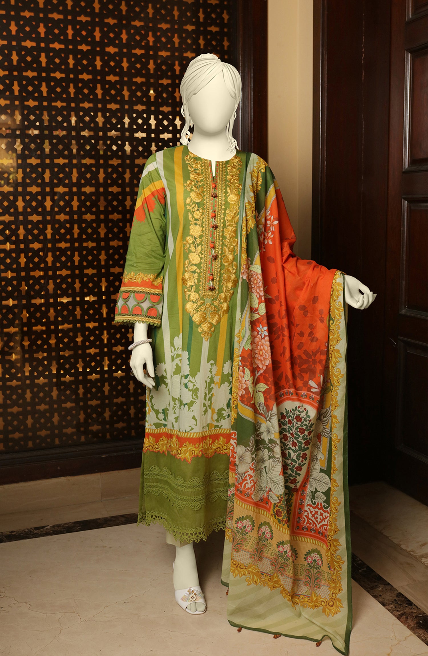 SUMMER'22 ZARKOON EMBROIDERED DIGITAL PRINTED LAWN 3PC UNSTITCHED