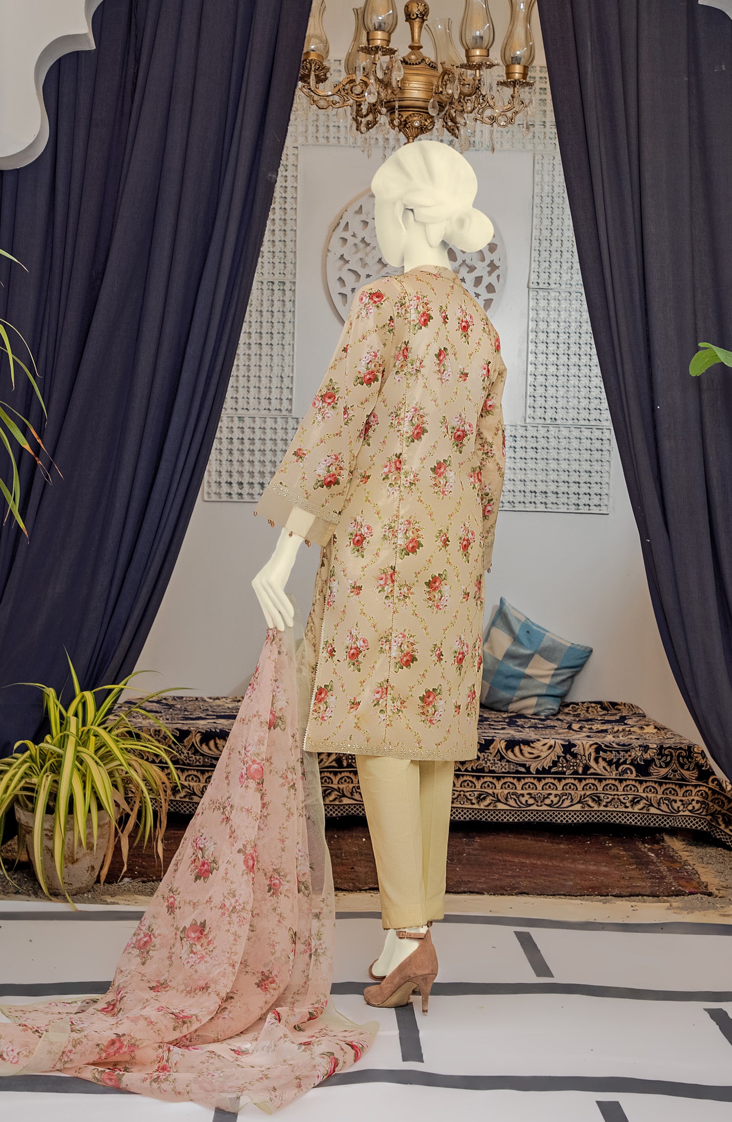 EXCLUSIVE COLLECTION'22 FLORA COCKTAIL PRINTED LAWN 3PC UNSTITCHED